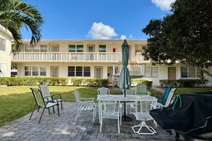 148 Bedford F, West Palm Beach, FL 33417 - Photo 2