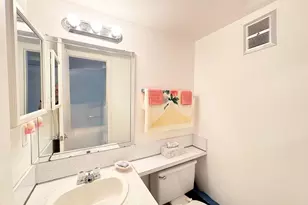 148 Bedford F, West Palm Beach, FL 33417 - Photo 10