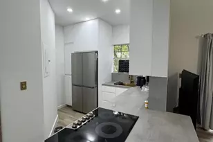 2331 NW 96th Terrace, Pembroke Pines, FL 33024 - Photo 1
