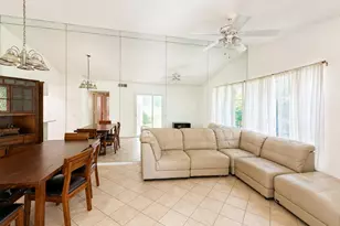 125 Waterside Dr, Hypoluxo, FL 33462 - Photo 12