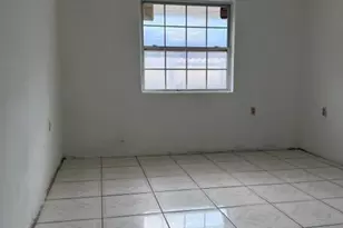 2975 NW 96th St, Miami, FL 33147 - Photo 4