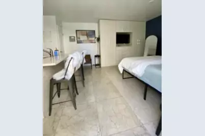 408 SE 12th Court #3B, Fort Lauderdale, FL 33316 - Photo 4