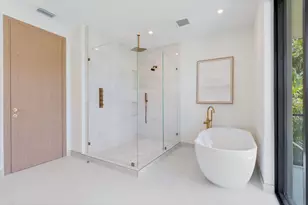 13 Eastview Ave, Delray Beach, FL 33483 - Photo 22