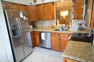 7286 Huntington Ln, Delray Beach, FL 33446 - Photo 6