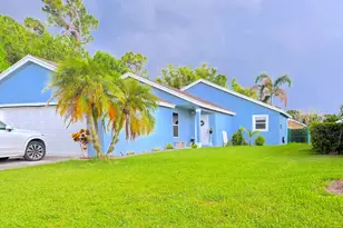 2414 SW Regency Rd, Stuart, FL 34997 - Photo 4