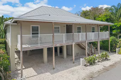 1790 NE Mango Terrace, Jensen Beach, FL 34957 - Photo 2