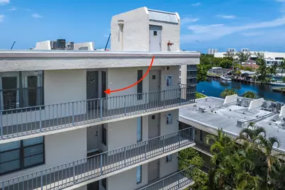 17 Royal Palm Way #6060, Boca Raton, FL 33432 - Photo 4