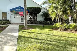 711 N Pine Island Rd, Plantation, FL 33324 - Photo 24