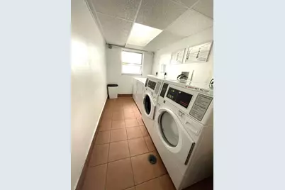 711 N Pine Island Road #305, Plantation, FL 33324 - Photo 20