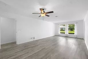 9945 Papaya Tree Trail, Boynton Beach, FL 33436 - Photo 6