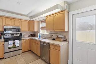 6263 Riverwalk Ln, Jupiter, FL 33458 - Photo 6
