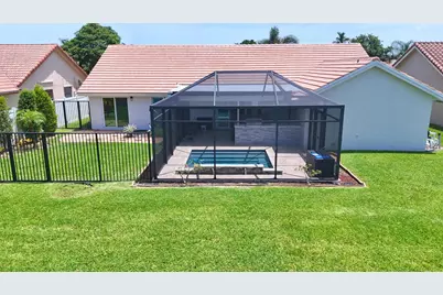 9505 Majestic Way, Boynton Beach, FL 33437 - Photo 2
