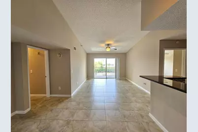 140 Yacht Club Way #305, Hypoluxo, FL 33462 - Photo 2