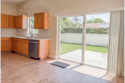 90 NW 42nd Way, Deerfield Beach, FL 33442 - Photo 6