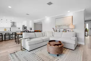 23313 Lago Mar Cir, Boca Raton, FL 33433 - Photo 20
