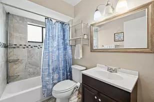 9437 NW 46th Ct, Sunrise, FL 33351 - Photo 12