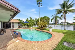 9437 NW 46th Ct, Sunrise, FL 33351 - Photo 30