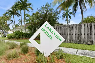9437 NW 46th Court, Sunrise, FL 33351 - Photo 34