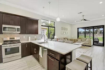 6041 SW 195th Avenue, Pembroke Pines, FL 33332 - Photo 12