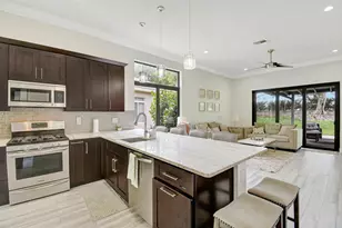 6041 SW 195th Ave, Pembroke Pines, FL 33332 - Photo 12