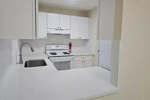 5836 S 37th Ct, Greenacres, FL 33463 - Photo 8