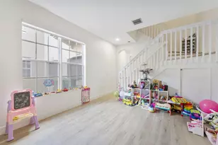 4414 Morgan Ln, Davie, FL 33328 - Photo 16