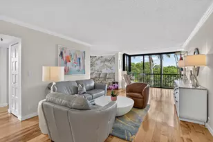 6845 Willow Wood Dr, Boca Raton, FL 33434 - Photo 8