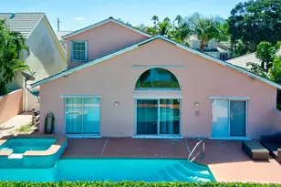 4355 Leicester Ct, West Palm Beach, FL 33409 - Photo 14