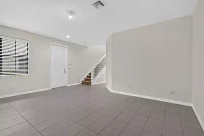 1023 NW 33rd Court, Pompano Beach, FL 33064 - Photo 6