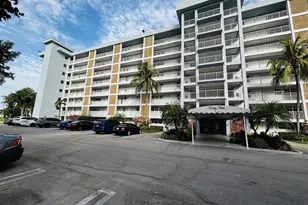 3091 N Course Dr, Pompano Beach, FL 33069 - Photo 2