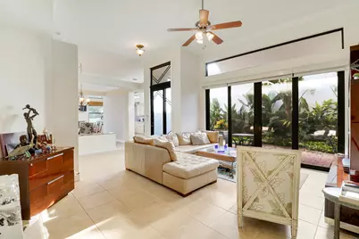 210 Coral Cay Terrace, Palm Beach Gardens, FL 33418 - Photo 14