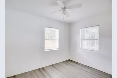 1625 30th Avenue, Vero Beach, FL 32960 - Photo 20