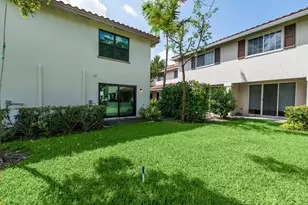 6001 Woods Edge Cir, Riviera Beach, FL 33410 - Photo 34
