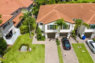 6001 Woods Edge Cir, Riviera Beach, FL 33410 - Photo 42