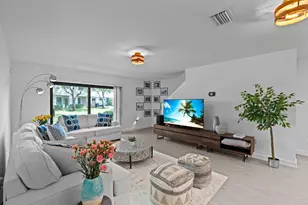 6001 Woods Edge Cir, Riviera Beach, FL 33410 - Photo 14