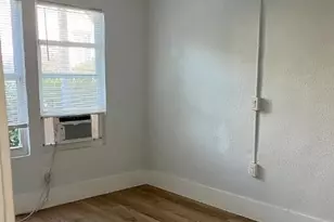 414 33rd St, West Palm Beach, FL 33407 - Photo 2