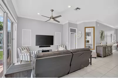 7955 Rockford Road, Boynton Beach, FL 33472 - Photo 8