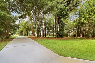 10635 Pine Needle Dr, Fort Pierce, FL 34945 - Photo 46