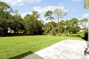 10635 Pine Needle Dr, Fort Pierce, FL 34945 - Photo 38