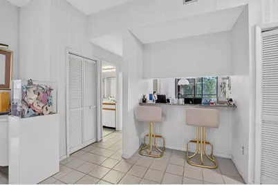 7535 La Paz Boulevard #201, Boca Raton, FL 33433 - Photo 8