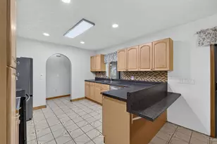 2231 SE Glover St, Port Saint Lucie, FL 34984 - Photo 12
