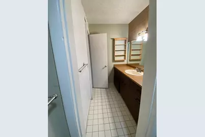 6505 Winfield Boulevard #B-5, Margate, FL 33063 - Photo 10
