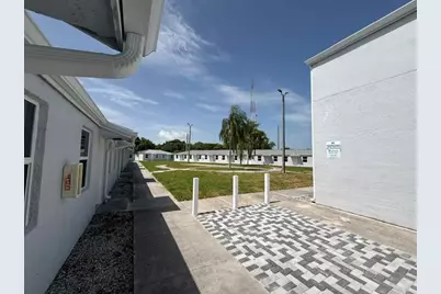 4393 Windsor Avenue #20, West Palm Beach, FL 33407 - Photo 2