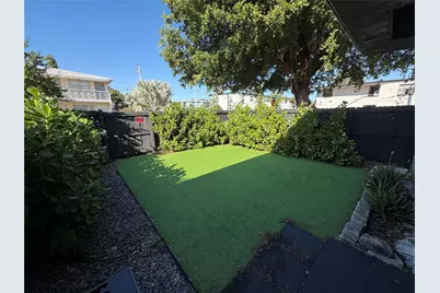608 NE 29th Drive #1, Wilton Manors, FL 33334 - Photo 6