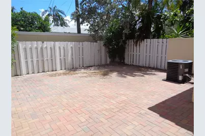 11379 NW 34th Place, Sunrise, FL 33323 - Photo 14