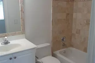 11379 NW 34th Pl, Sunrise, FL 33323 - Photo 4