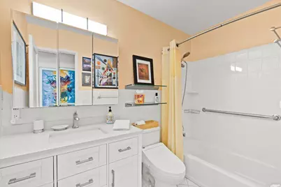 4410 NE 17th Avenue, Oakland Park, FL 33334 - Photo 32