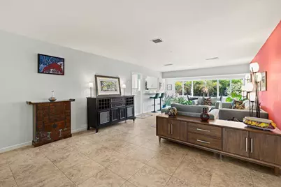 4410 NE 17th Avenue, Oakland Park, FL 33334 - Photo 4