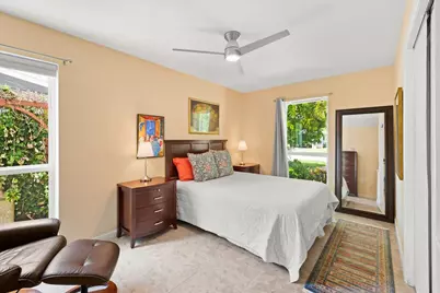 4410 NE 17th Avenue, Oakland Park, FL 33334 - Photo 8