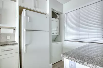 4254 D Este Court #304, Lake Worth, FL 33467 - Photo 6